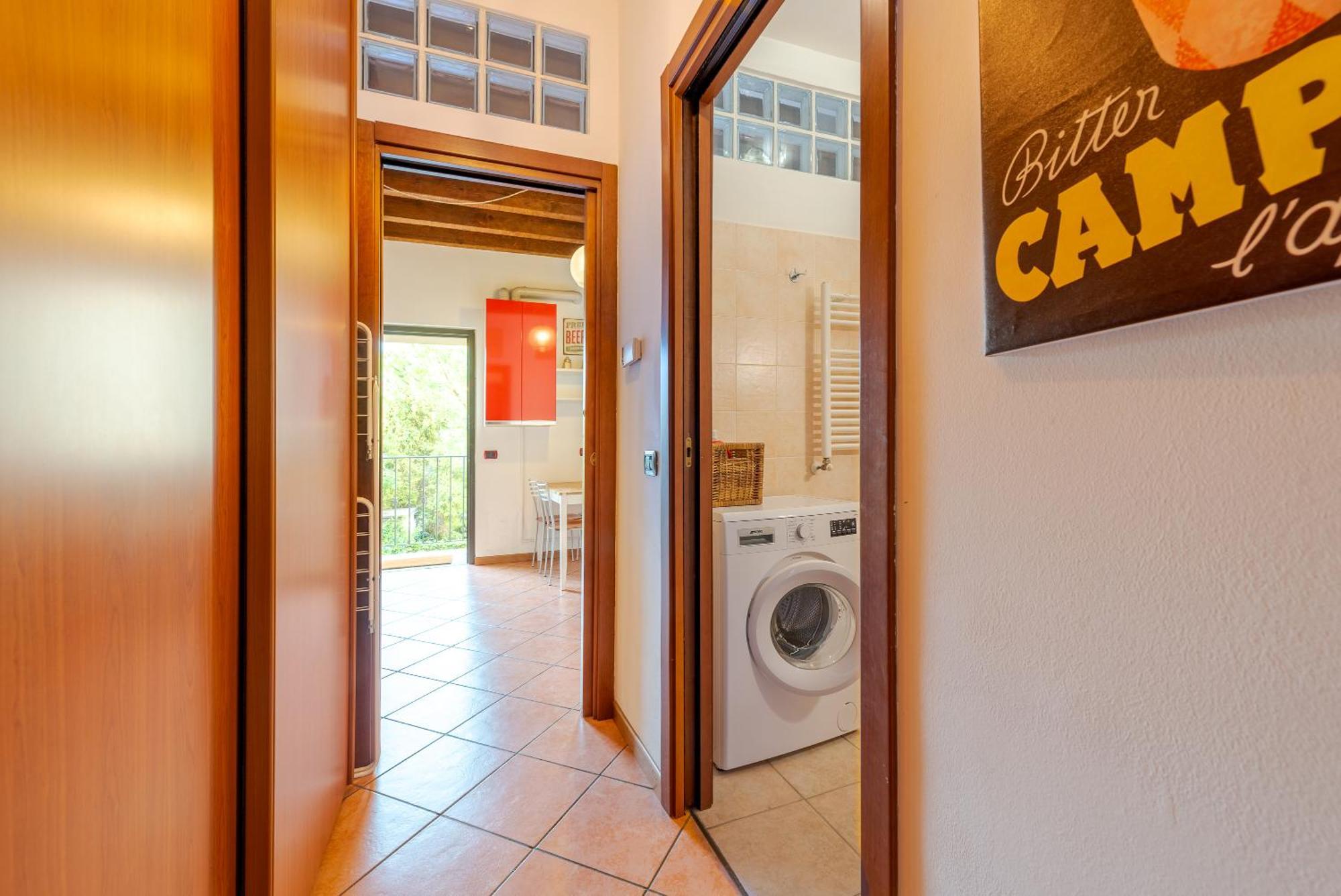Guest Planet - Rosso Milano Apartment - Navigli Area Exterior photo